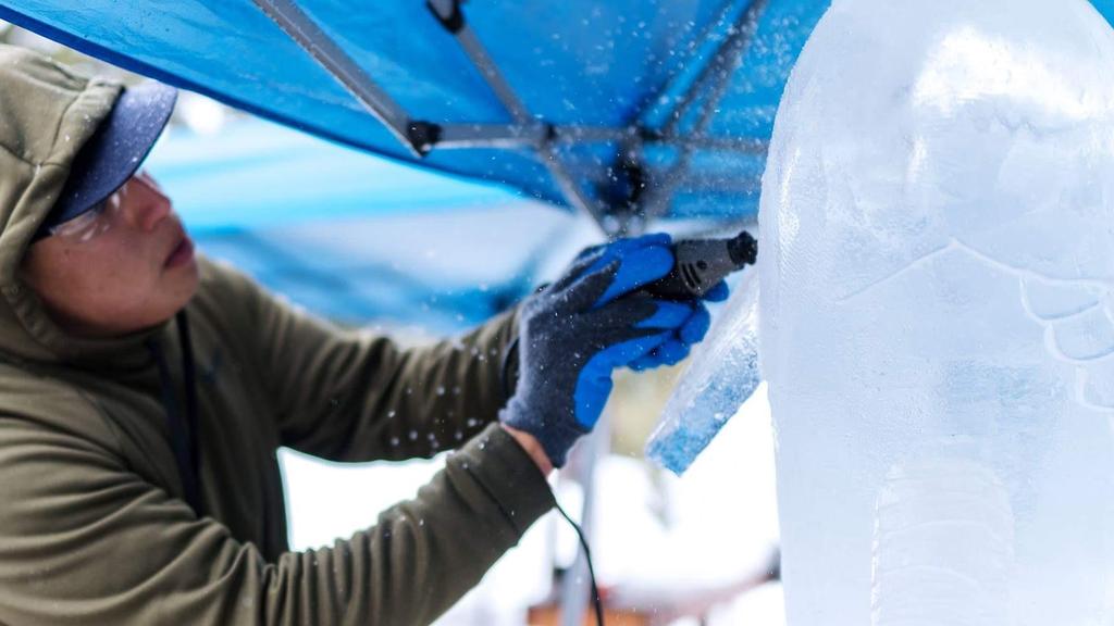 Ice Carving